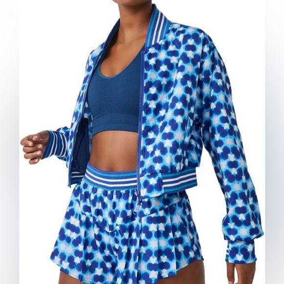 NWT - FP Movement, Women's Top Seed Printed Tennis Jacket, Blue/White 💙Adorable - Picture 1 of 10